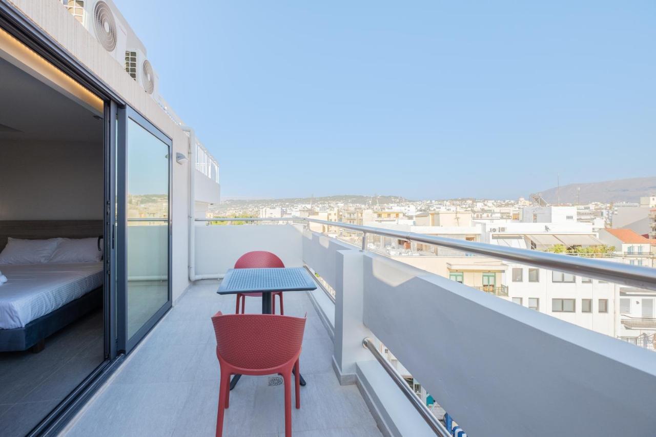 Apartamento Sky-High 70Sqm Penthouse W. Stunning Views - 05 La Canea Exterior foto