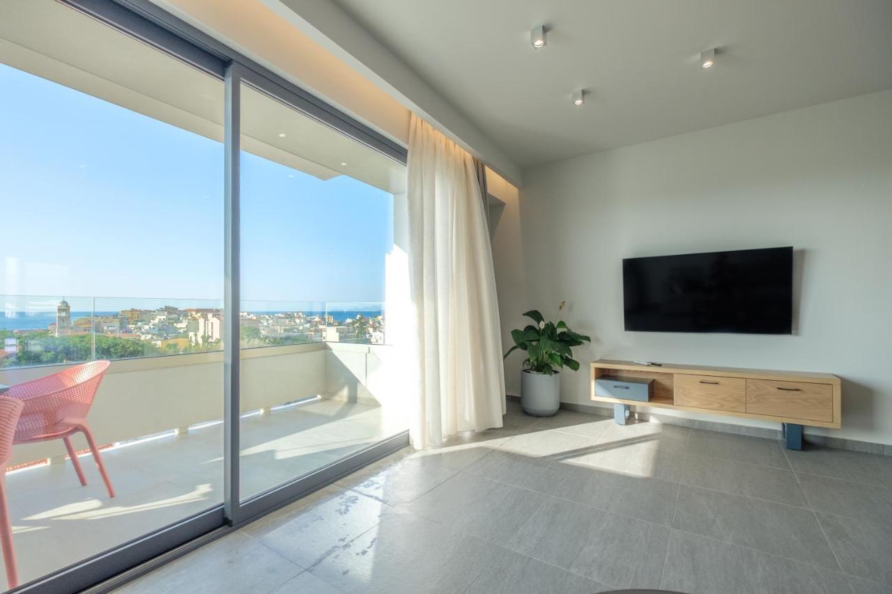 Apartamento Sky-High 70Sqm Penthouse W. Stunning Views - 05 La Canea Exterior foto