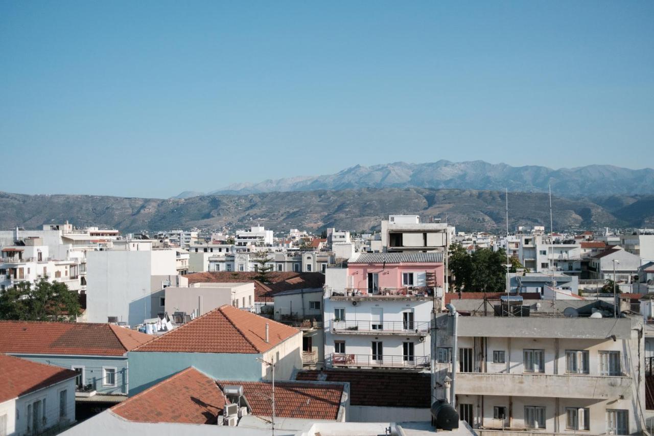 Apartamento Sky-High 70Sqm Penthouse W. Stunning Views - 05 La Canea Exterior foto