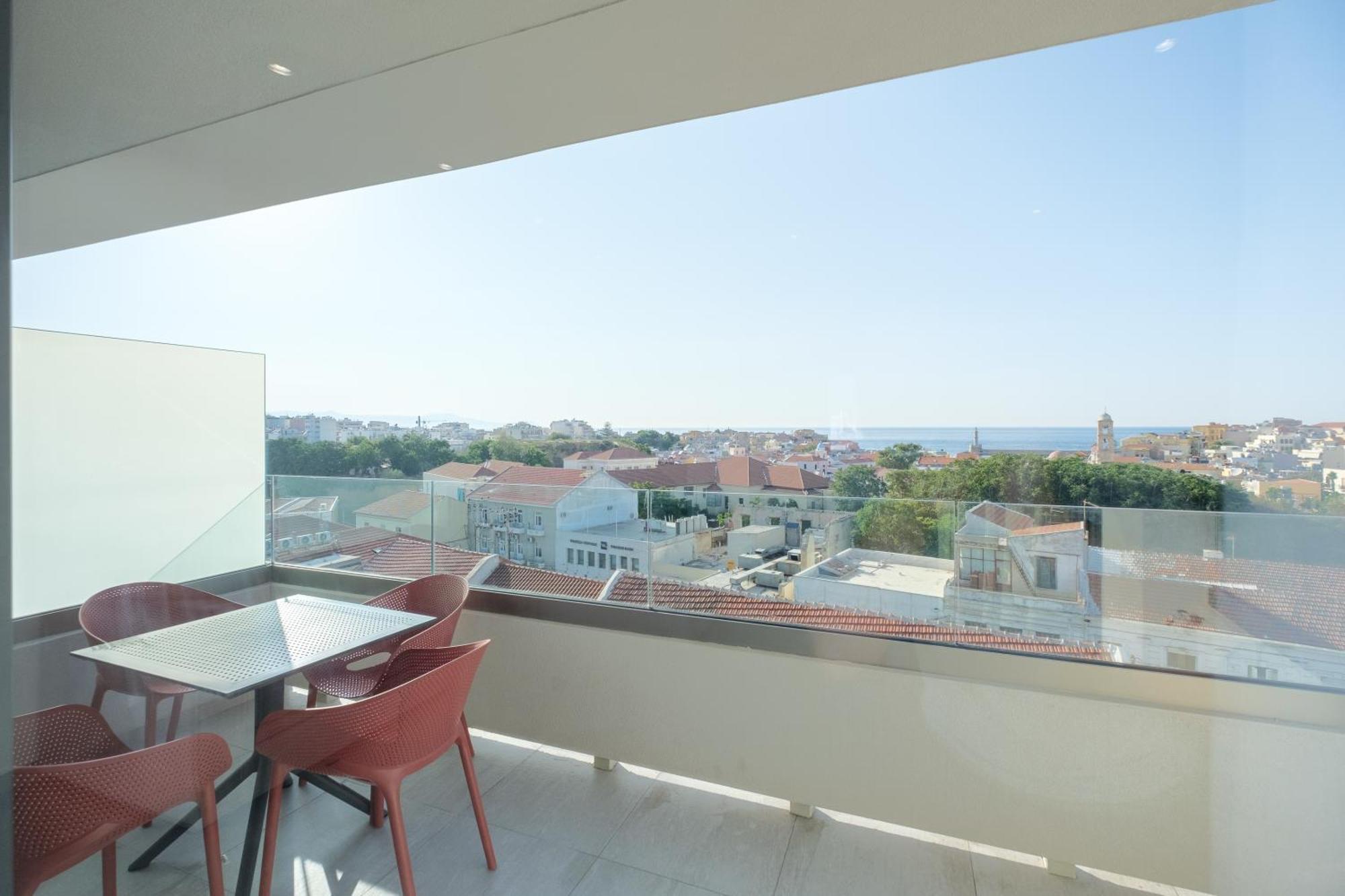 Apartamento Sky-High 70Sqm Penthouse W. Stunning Views - 05 La Canea Exterior foto