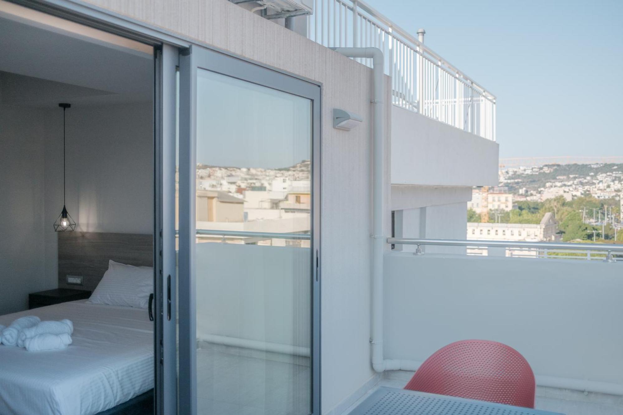 Apartamento Sky-High 70Sqm Penthouse W. Stunning Views - 05 La Canea Exterior foto