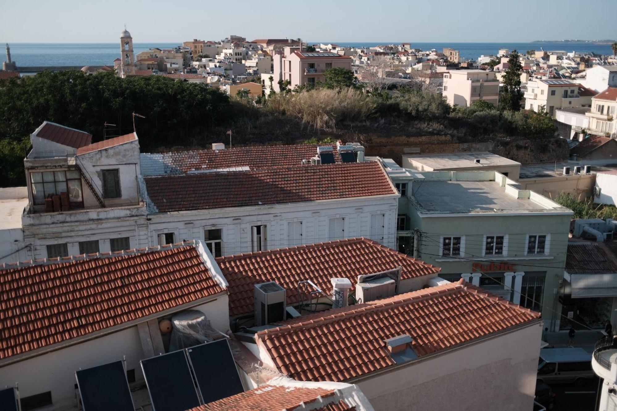 Apartamento Sky-High 70Sqm Penthouse W. Stunning Views - 05 La Canea Exterior foto